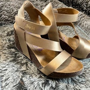 Blowfish Malibu gold Velcro strapped wedges